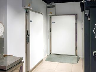 Retail-products-refrigerate-coldrooms